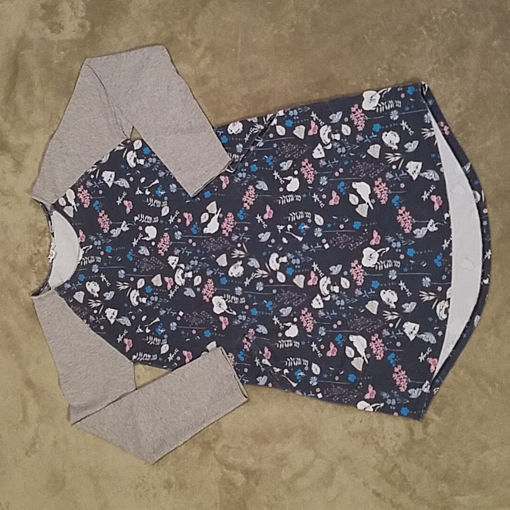 Art & Eden organic cotton tunic kids size 10. Navy flowered with gray sleeves